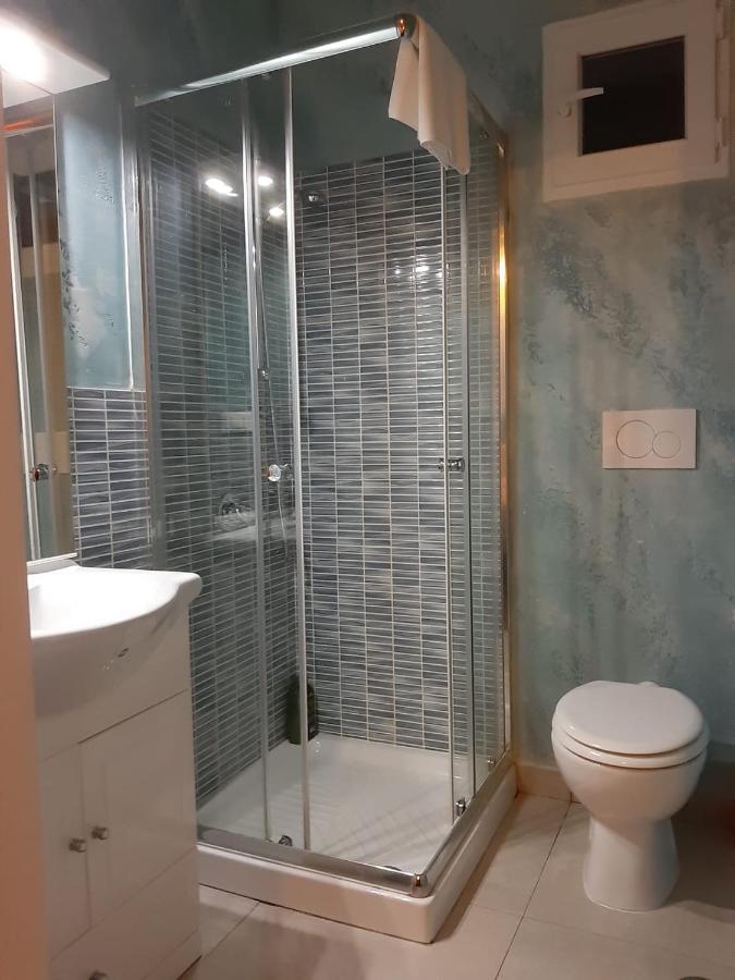 B&B Sofia 피우미치노 외부 사진